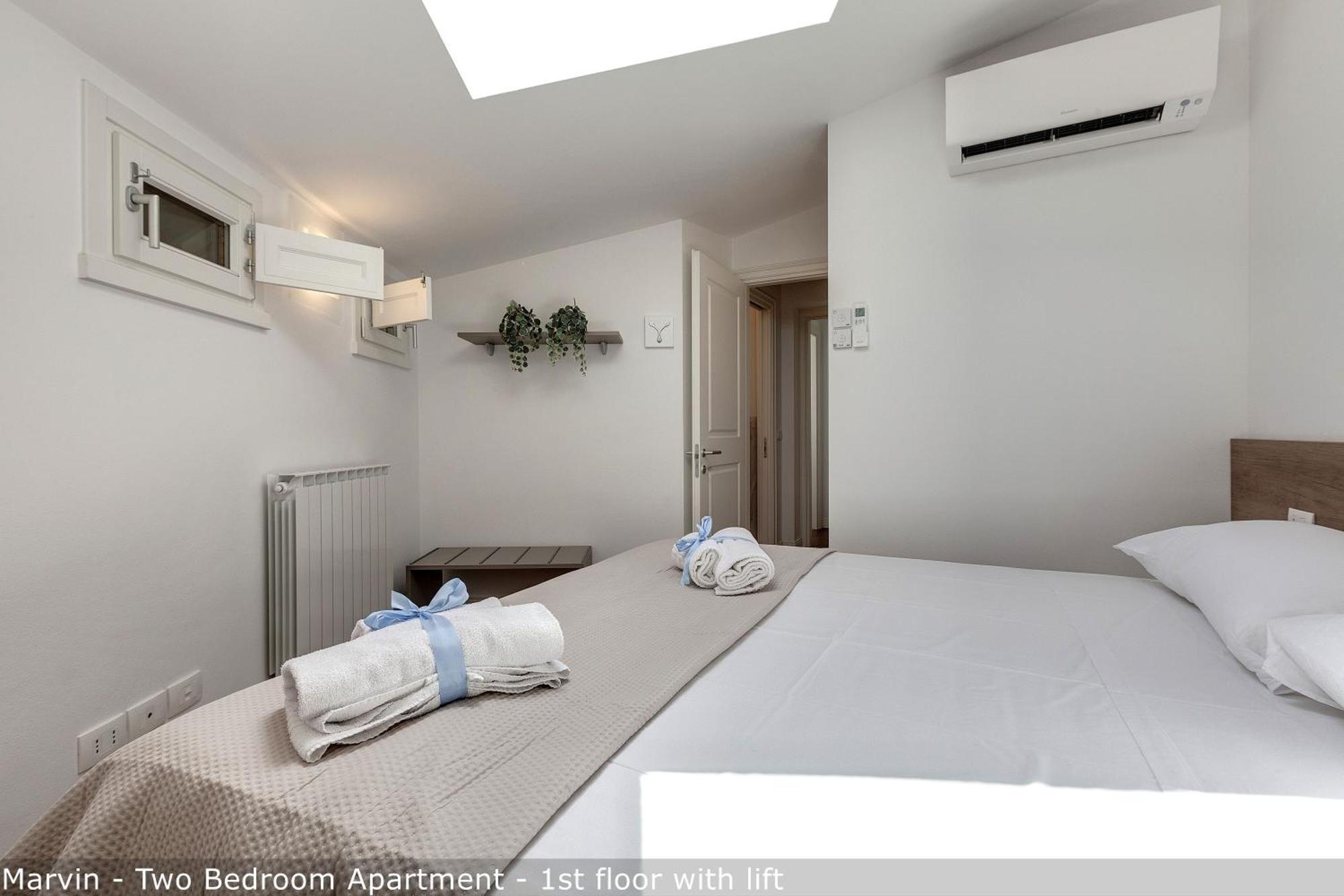 Bonnie - Clyde - Marvin Apartments By Mamo Florence Kamer foto
